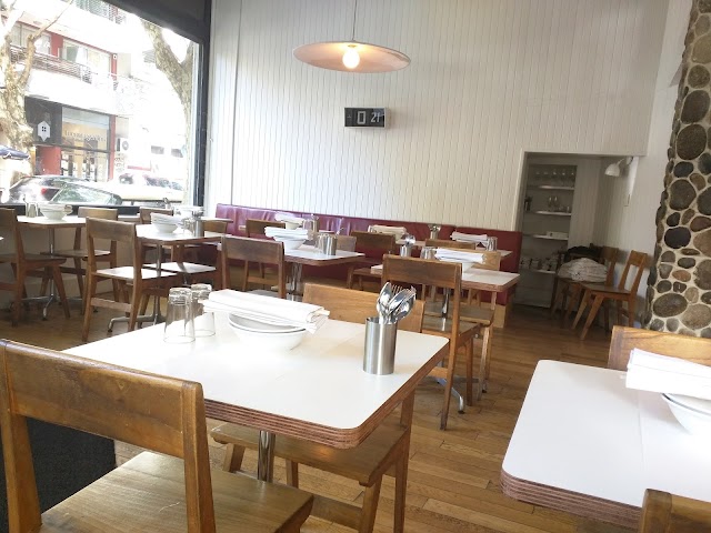 Sudestada Restaurant