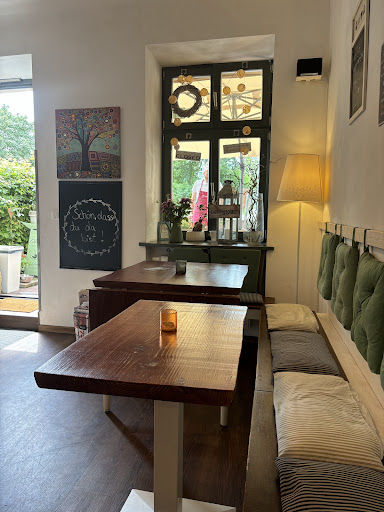 Cado's Cafe & Creperie Gallery - Germany