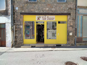 Photo n°2 de YAK BAZAR à Lamastre (Magasin)