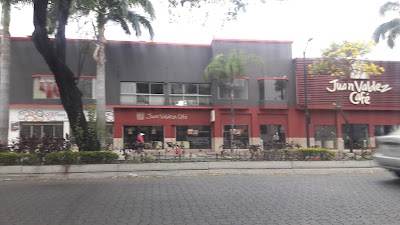 Photos of Triangle Square Shopping Center
