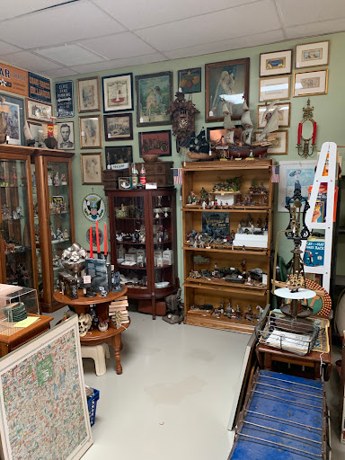 One Mans Junk LLC Treasures - Thumbnail