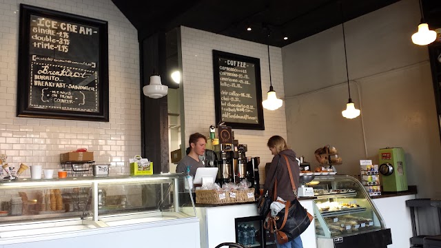 Spinelli's Bakery & Cafe