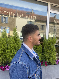 Photo n°12 de Ildiko Coiffure à Noisy-le-Roi (Salon de coiffure)