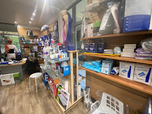 Photo n°3 de DISTRI CLUB MEDICAL Chatou à Chatou (Magasin de fauteuils roulants)