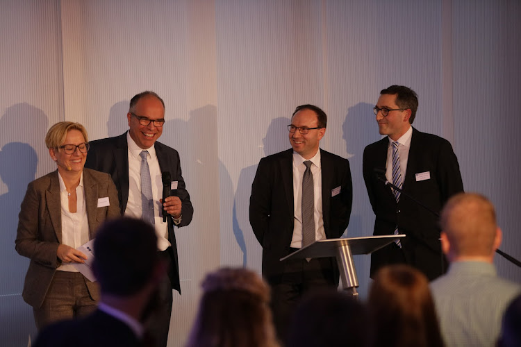 Schneiders & Behrendt Rechts- und Patentanwälte