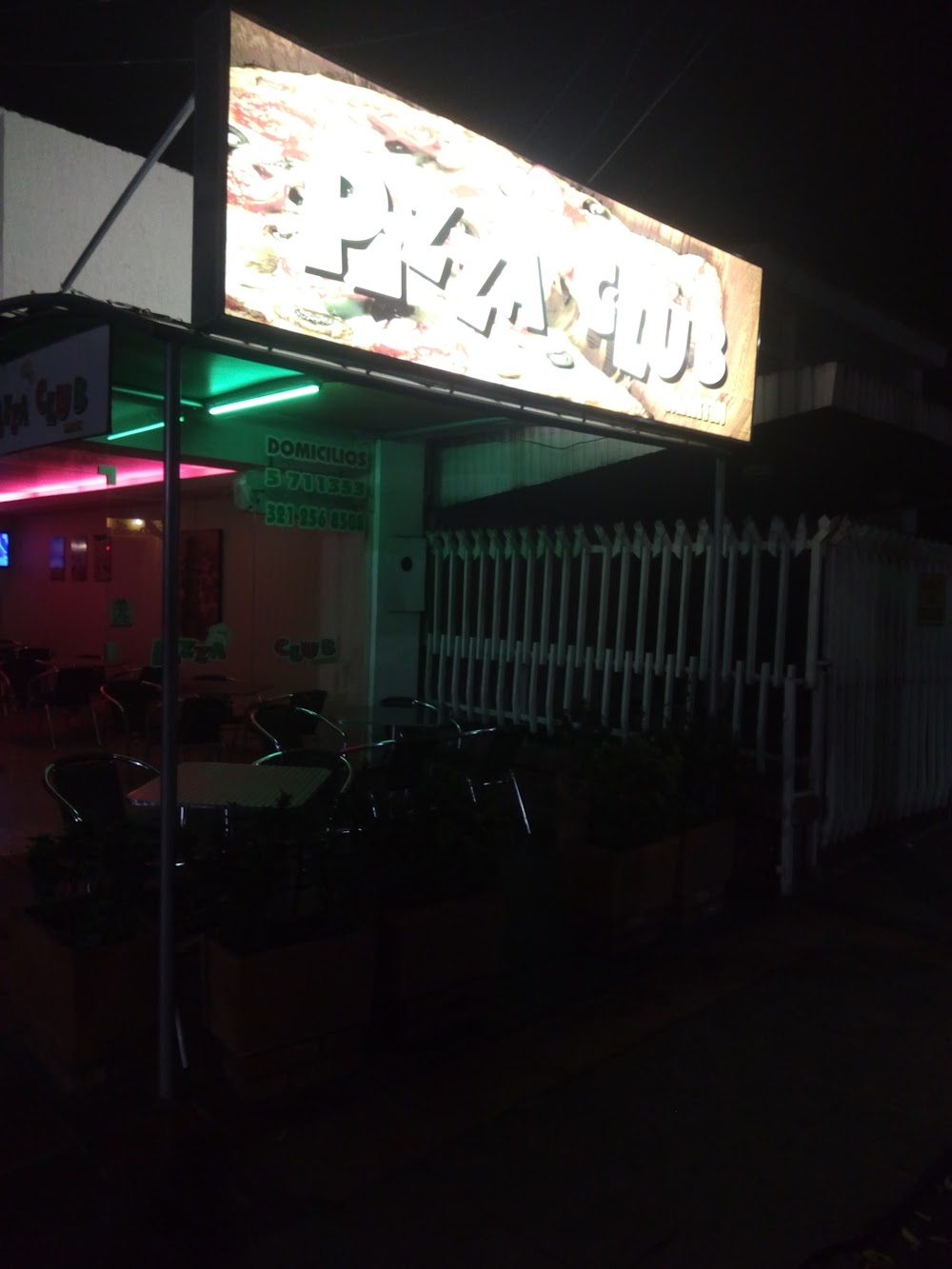 Pizza Club tennis, Cúcuta — Av. 0, teléfono (7) 5711353, horario de apertura