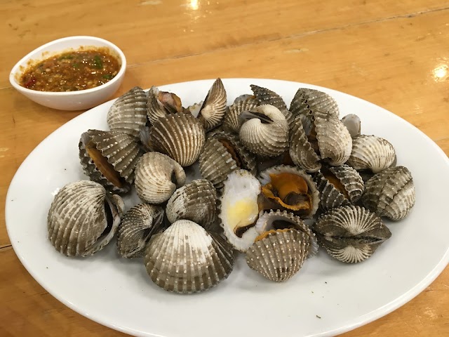 Laem Charoen Seafood