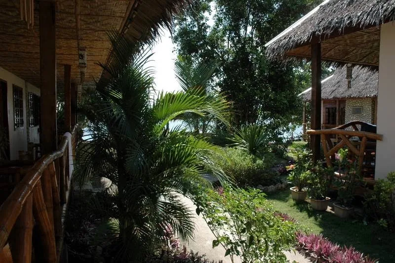 Tipolo Beach Resort