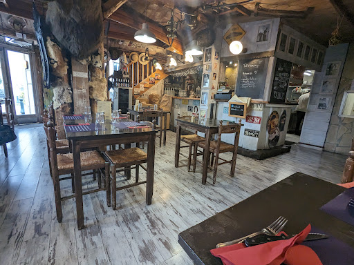 Canadian Corner Gallery - France