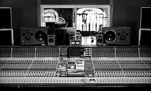 Photo n°15 de Les Studios de La Fabrique à Saint-Rémy-de-Provence (Studio d'enregistrement)