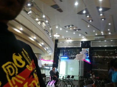 Photos of Caf&eacute; Arena