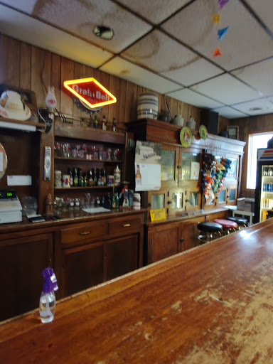Buzz's Tavern - Visual