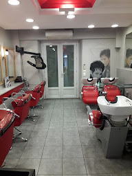 Photo n°1 de Caprice Coiffure à Annemasse (Salon de coiffure)