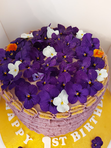 Blake's bakes - Visual