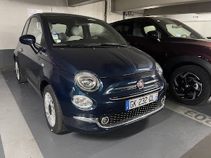 Photo n°11 de Carrefour Location à Carentan-les-Marais (Agence de location de fourgonnettes)