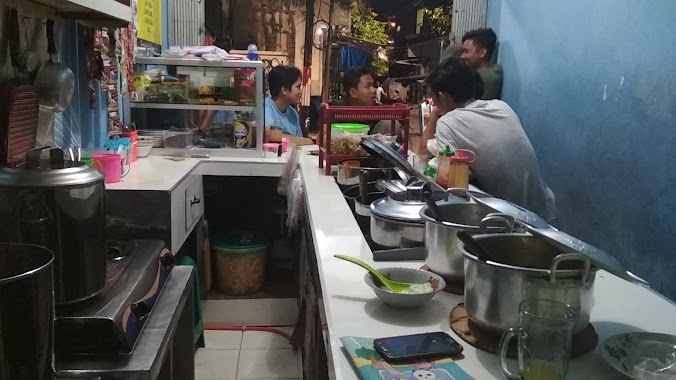 Warkop Galunggung Kuningan, Author: Hamdy Oka