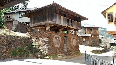 Photos of Casa Gay&oacute;n