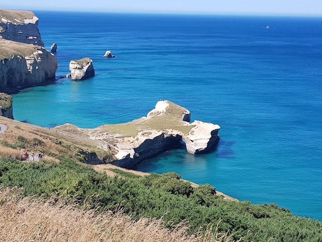 Tunnel Beach Walk