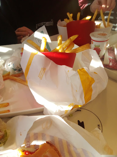 Photo 1 - McDonald's Loudun