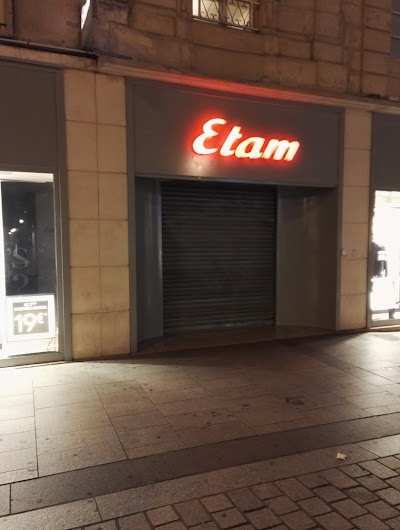 photo of Etam