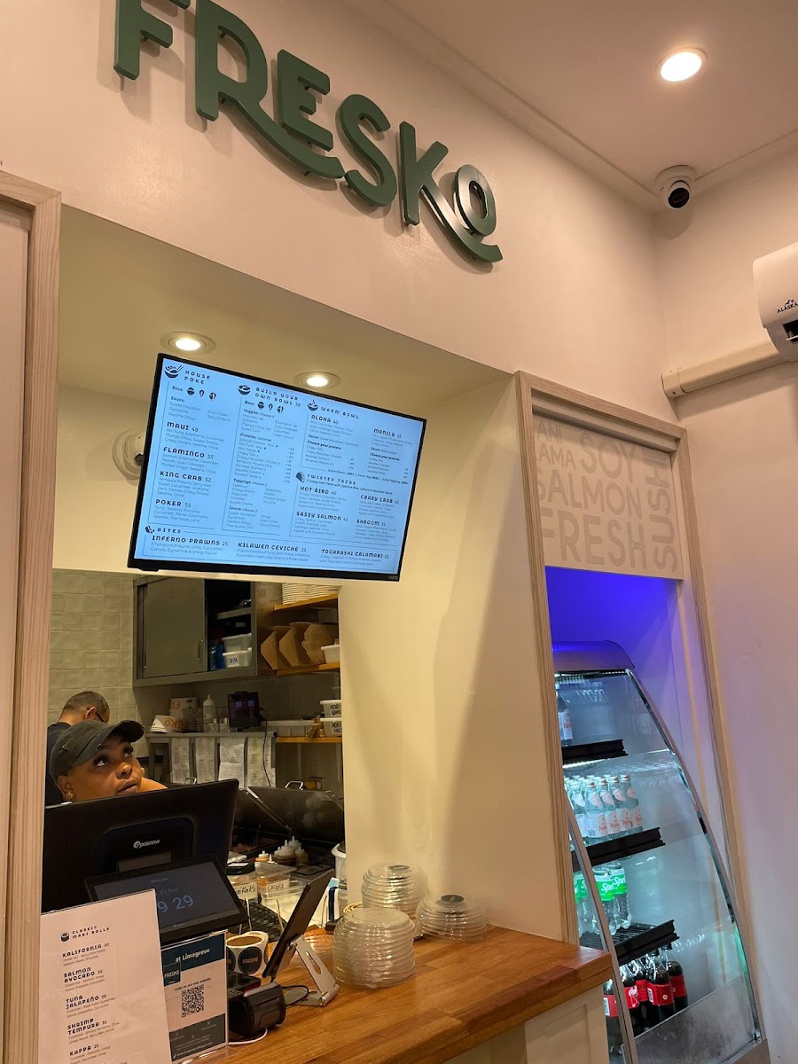 Fresko Poke & Sushi Bar — photo 6
