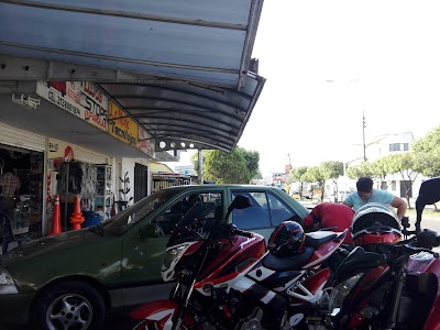 Photos of TECNILUJOS LA MONA