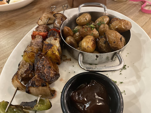 Pépé & Mémé Restaurant - Thumbnail