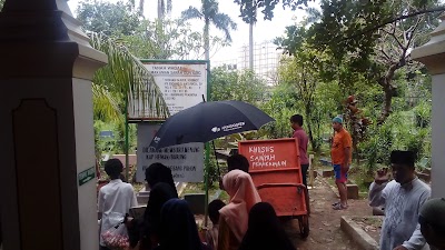 Photos of Sawah Guriang Funeral Park
