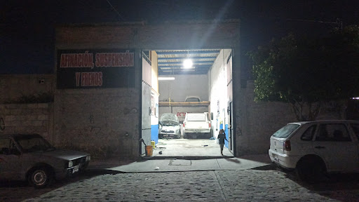 Taller Unikos Performance Garage