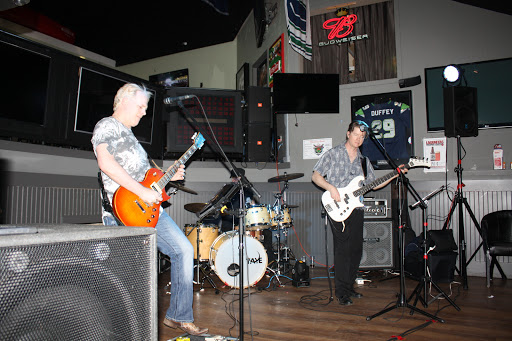 Baseline's Pub - Visual