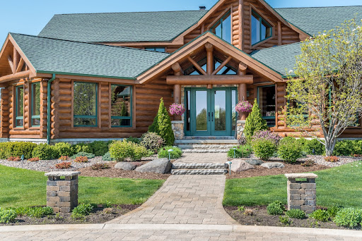 RE/MAX Property Shop - Roxane Schiller & Richard Nelson - Thumbnail