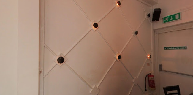 http://thegaterestaurants.com/