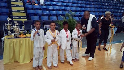 Photos of Club Mauricio Baez