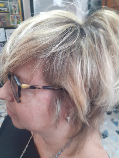 Fashion Paris Hair Style - Thumbnail