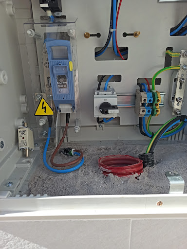 Inst Eléctricas Rodríguez López S L