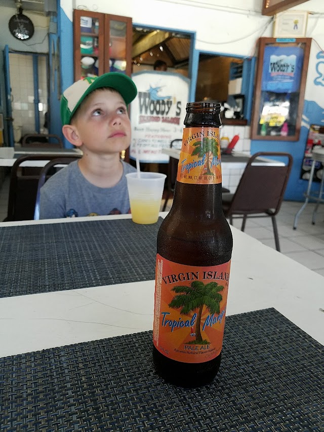 Woody's Seafood Saloon