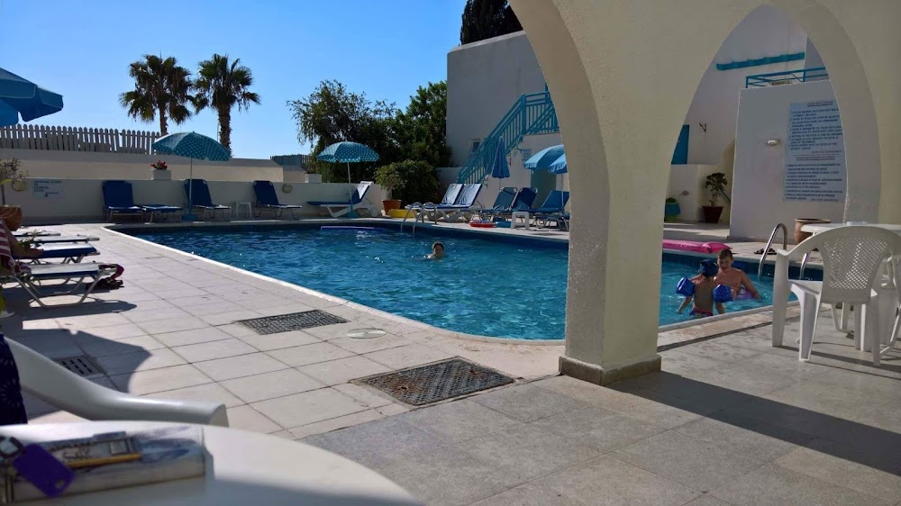 Sunny Hill Hotel