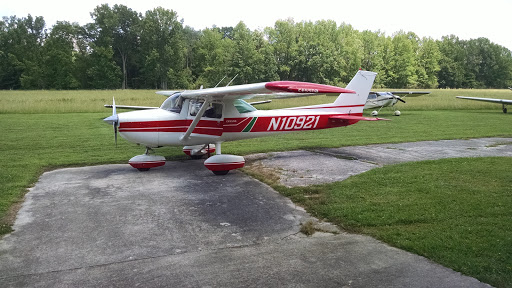 Oliver Springs Airport Gallery - United States