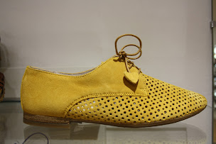 Photo n°14 de Cadoux Chausseur à Vierzon (Magasin de chaussures)