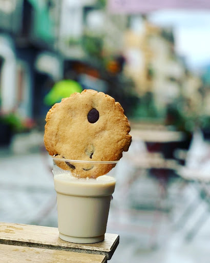 El Cóm - Visual
