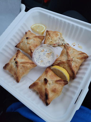 Beach Grub - Visual