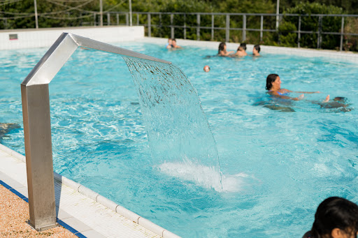 Photo de Piscine CAPI Fondbonnière à Villefontaine (38090)
