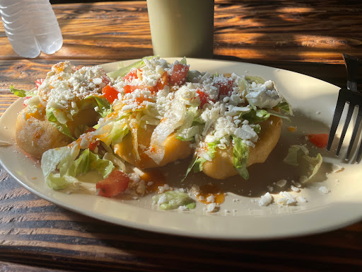 Tacos & Pupusas Gonzalez - Thumbnail