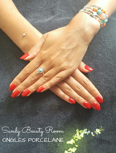 Sandy Beauty Room - Thumbnail