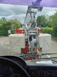 Photo n°12 de EURO GRUE (Vente, Location et Transfert grue de chantier) à Passavant (Service de transport)