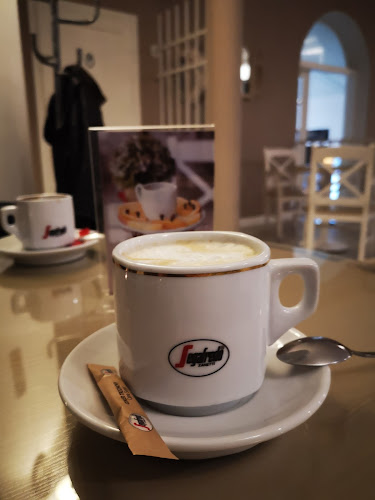 Cafe Biały Domek - Kawiarnia