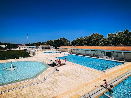 Photo de Piscine de plein air Le Grand Charolais Paray-le-Monial à Vitry-en-Charollais (71600)
