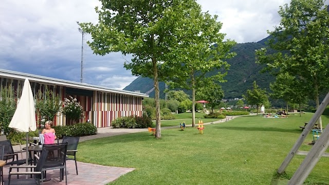 Naturbad Gargazon / piscina naturale gargazzone