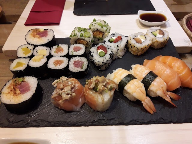 Art & Sushi Coruña