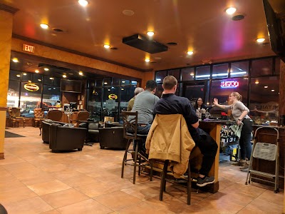 La Casa Cigars and Lounge